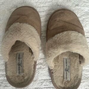 Chinese Laundry House Slippers—- well loved and well worn 🫶🏽🫧💕